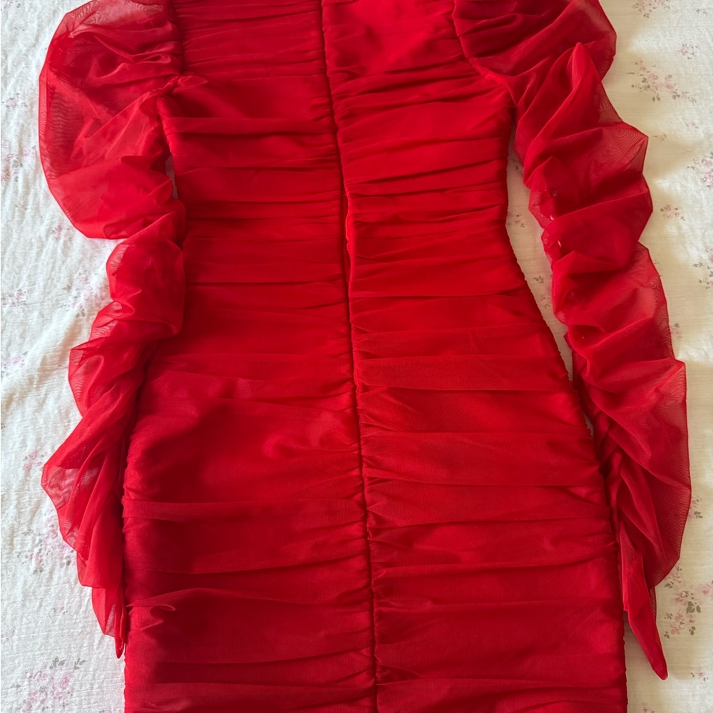 Red Ruched Bandage Dress - Picture 3 of 7